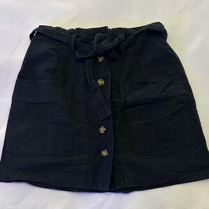 Women’s Button-Down Skirt